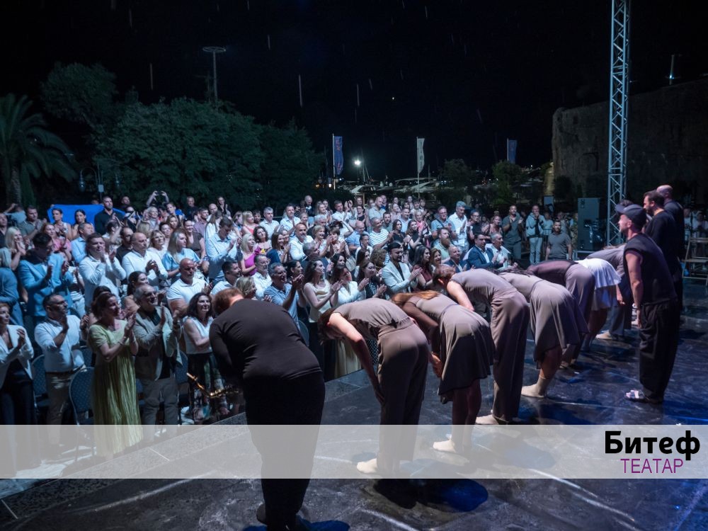 „Noć skuplja vijeka" spektakularno otvorila 40. Grad teatar u Budvi